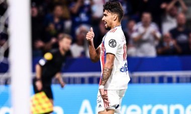 Lucas Paqueta absent du groupe lyonnais pour aller à Reims !
