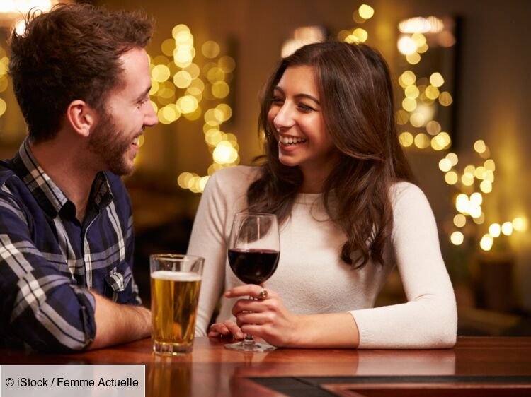 Faire boire de l'alcool de manière excessive à une femme, une tactique bien utilisée par des hommes pour obtenir un rapport sexuel
