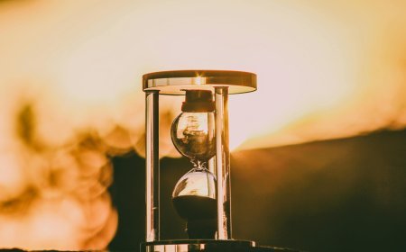 À la hâte et sans égards : Les conséquences négatives du manque de temps sur les relations sociales